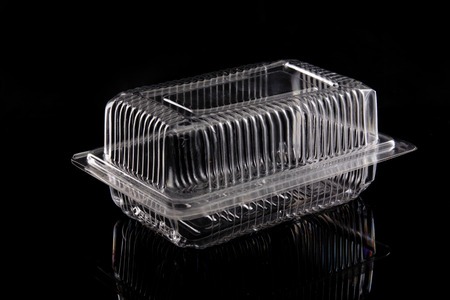 Plastic clamshell packaging
